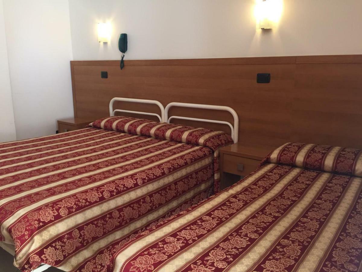 Hotel Villa Linda - Family Hotel - Nuova Costruzione Antisismica Riccione Luaran gambar