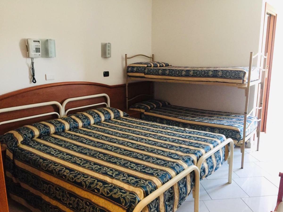 Hotel Villa Linda - Family Hotel - Nuova Costruzione Antisismica Riccione Luaran gambar