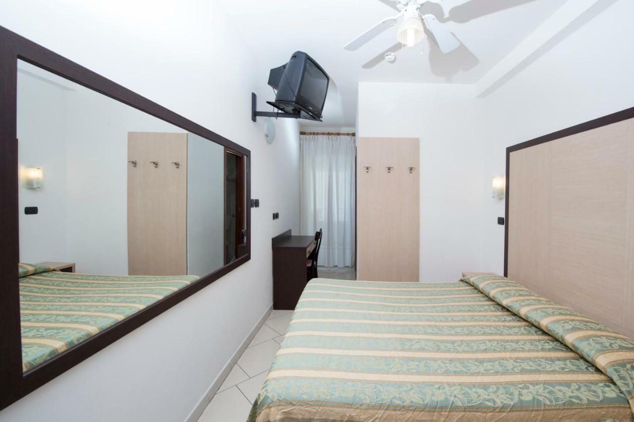 Hotel Villa Linda - Family Hotel - Nuova Costruzione Antisismica Riccione Luaran gambar